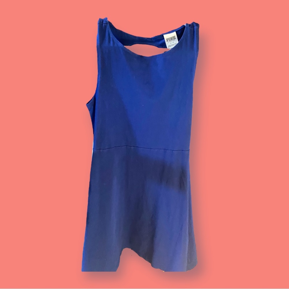 will fit someone between 12-14 in kid size very cute